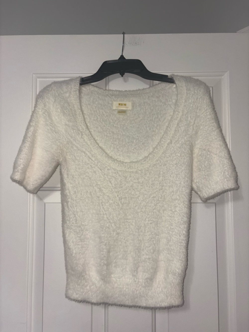Maeve Plush Scoop-Neck Short Sleeve Sweater in Ivory